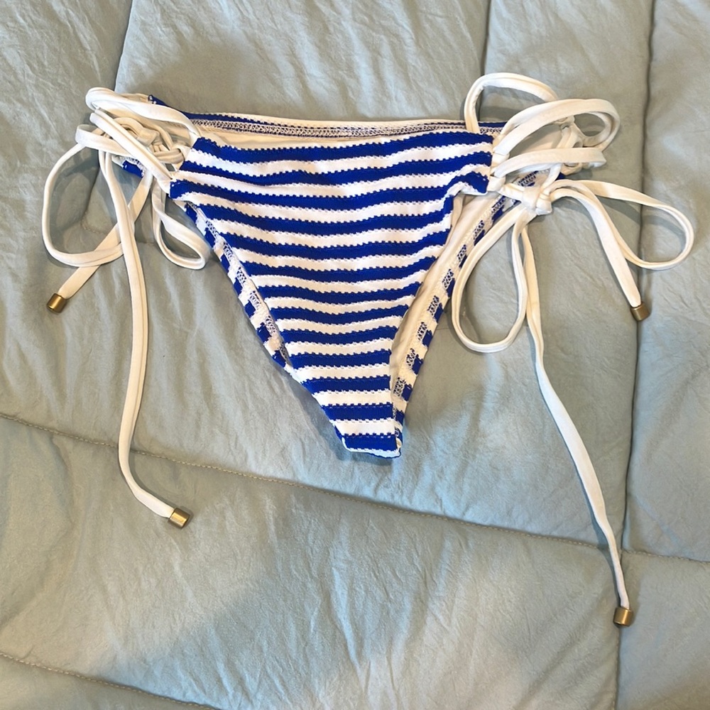 Nwot vitamin a bikini bottoms